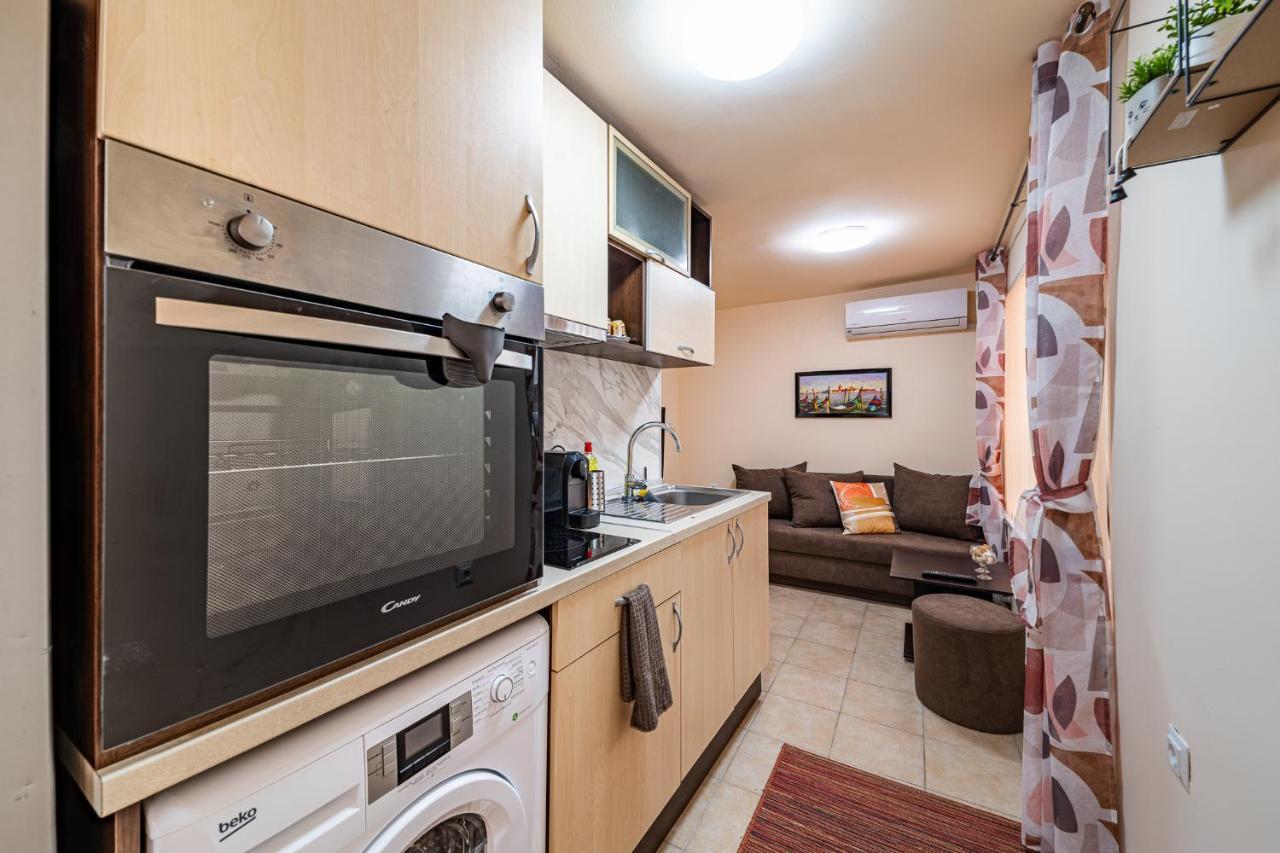 Abstract Apartment Varna Extérieur photo